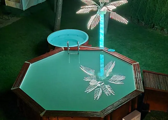 Villa Tropico