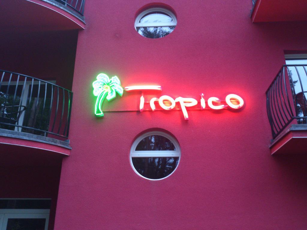 Bed & Breakfast Villa Tropico